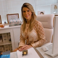 Michelle Gonçalves, Dermatologista Maricá