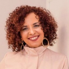 Emiliana De Jesus Massena Gelio, Ginecologista Macaé