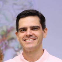 Vinícius Martins da Cunha, Psiquiatra Goiânia