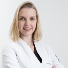 Caroline Petersen, Cirurgião do aparelho digestivo São Paulo
