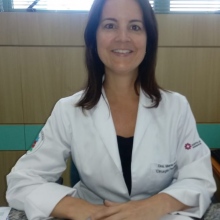 Maria Helena Camargo Peralta Del Valle, Cirurgião pediátrico Curitiba