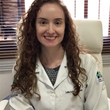 Lunia Sofia Lima Azevedo Carlomagno, Dermatologista Ribeirão Preto