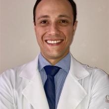 Bruno Souza de Albuquerque Maranhão, Cirurgião do aparelho digestivo Curitiba