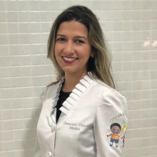 Fernanda Velame Santos Mendonça, Cirurgião pediátrico Salvador