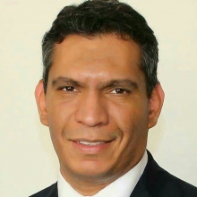 Lauro José Victor Avellán Neves, Cirurgião plástico Belo Horizonte