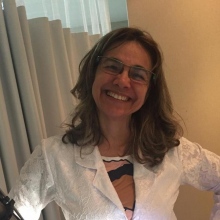 Flávia de Castro Santana, Ginecologista Goiânia