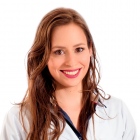 Dra. Kenia Assis Chaves