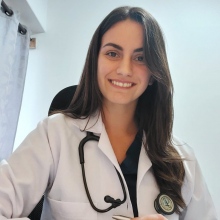 Elisabet Gentile Carrera, Médico general Trujillo