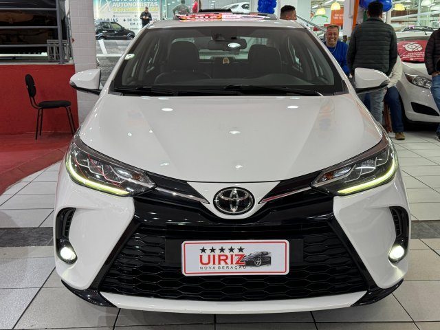 foto principal do veículo Toyota Yaris sedan   1.5 16V FLEX SEDAN XLS CONNECT MULTIDRIVE