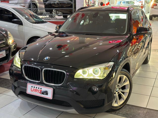 foto principal do veículo BMW X1   2.0 16V GASOLINA SDRIVE18I 4P AUTOMÁTICO
