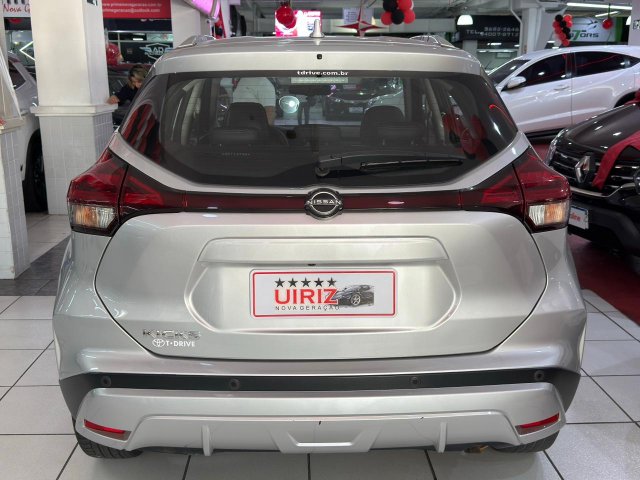 foto principal do veículo Nissan Kicks   1.6 16V FLEXSTART EXCLUSIVE XTRONIC