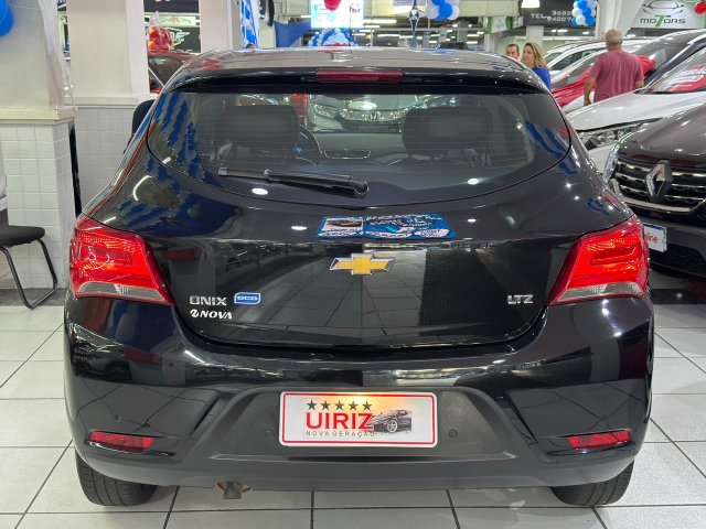 foto principal do veículo Chevrolet Onix   1.4 MPFI LTZ 8V FLEX 4P AUTOMÁTICO