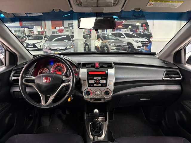 foto principal do veículo Honda City  sedan 1.5 LX 16V FLEX 4P MANUAL