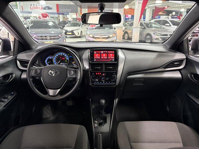 foto principal do veículo Toyota Yaris hatch   1.5 16V FLEX XL MULTIDRIVE