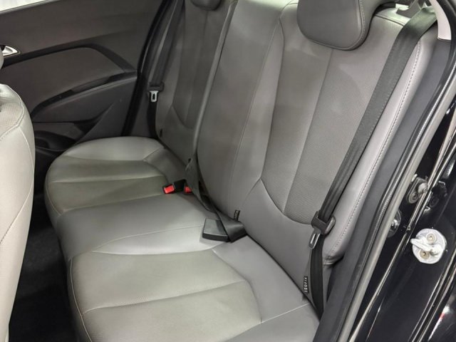 foto principal do veículo Hyundai Hb20s   1.6 PREMIUM 16V FLEX 4P AUTOMÁTICO