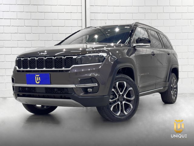 Detalhe do Jeep Commander na Unique Automóveis em Indaiatuba