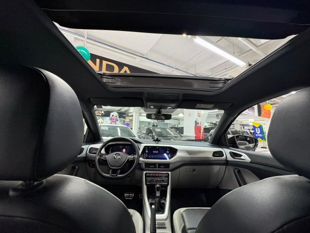 foto principal do veículo Volkswagen T-cross   1.4 250 TSI TOTAL FLEX HIGHLINE AUTOMÁTICO