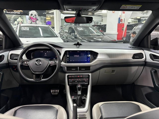 foto principal do veículo Volkswagen T-cross   1.4 250 TSI TOTAL FLEX HIGHLINE AUTOMÁTICO