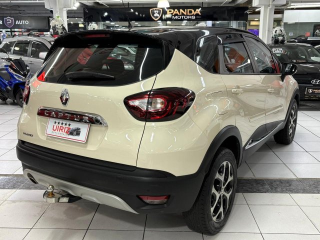 foto principal do veículo Renault Captur   1.6 16V SCE FLEX LIFE X-TRONIC