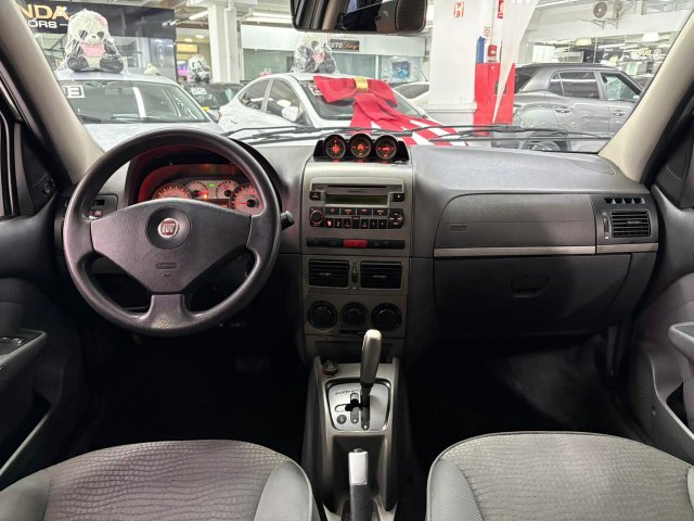 foto principal do veículo Fiat Palio   1.8 MPI ADVENTURE WEEKEND 16V FLEX 4P AUTOMATIZADO