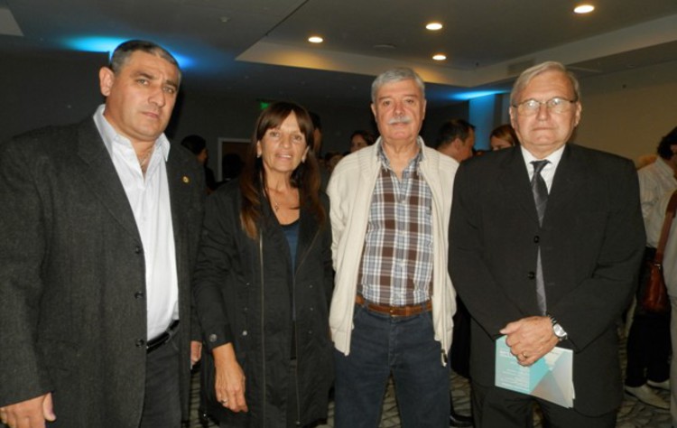 Open uri20150504 35738 19vzrv9?1430782458