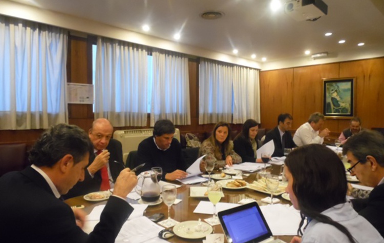 Open uri20150504 35738 1oblgcf?1430783075