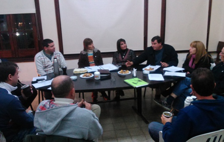 Open uri20150504 35738 11l4gqf?1430783515