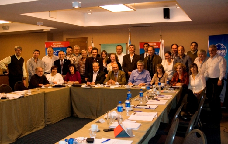 Open uri20150504 35738 619cy3?1430783784