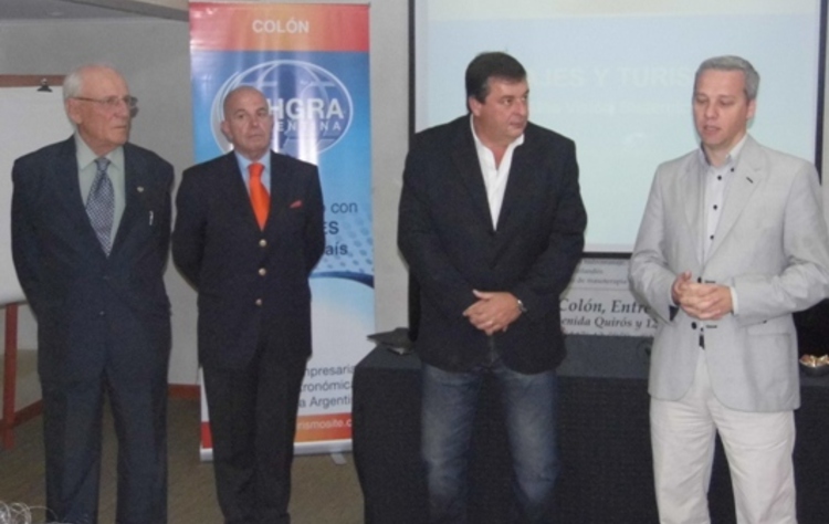 Open uri20150504 35738 vzcokw?1430784509