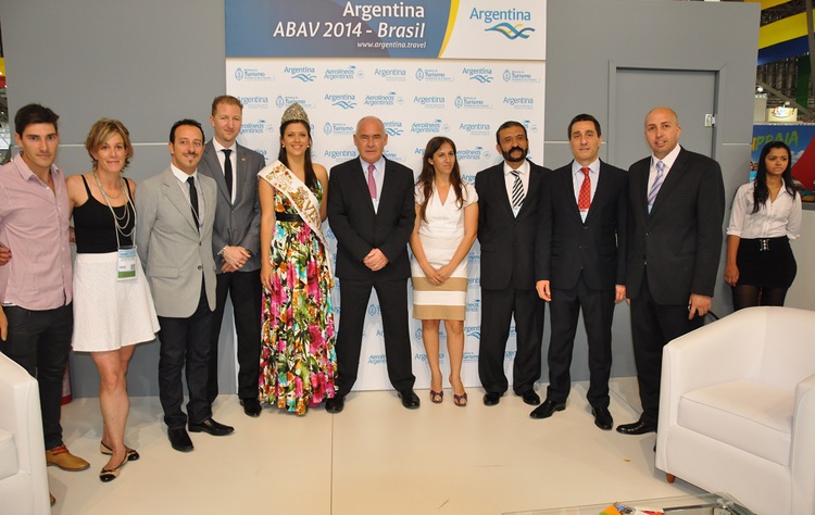 Open uri20150504 35738 n2ffhe?1430784613