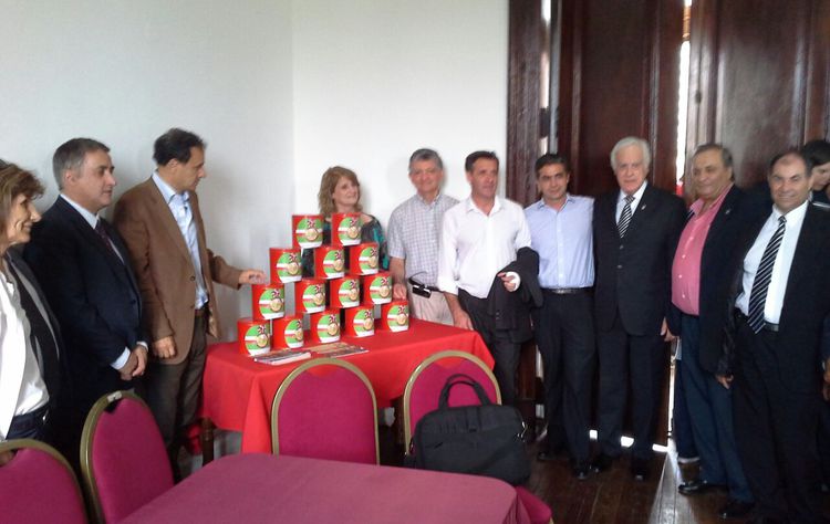 Open uri20150504 35738 11v88rw?1430785327