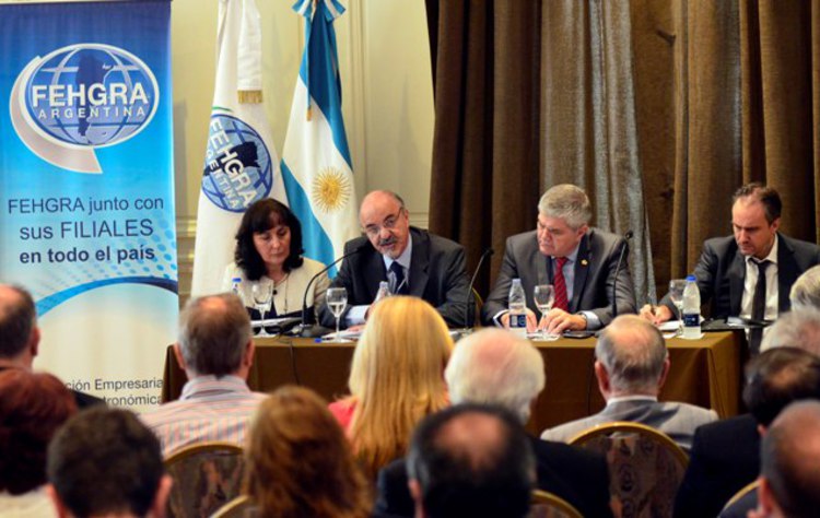 Open uri20150504 35738 v9sry5?1430785775