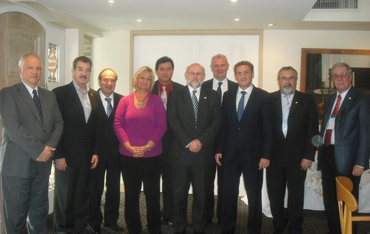 Open uri20150509 52081 rig71h?1431206265