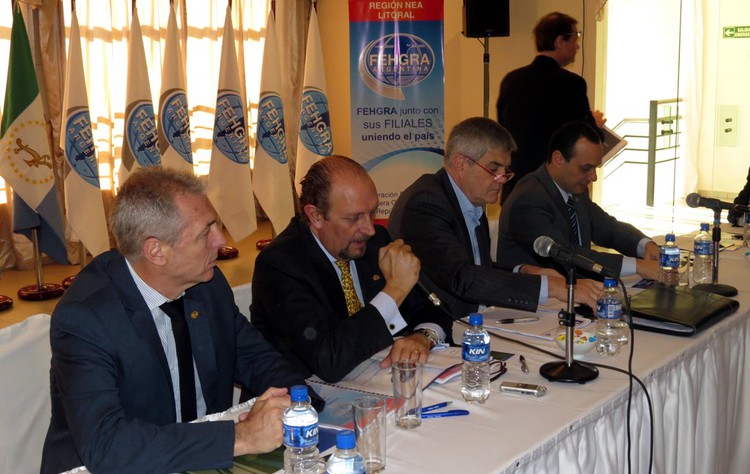 Open uri20150509 57990 k0aq2p?1431210135