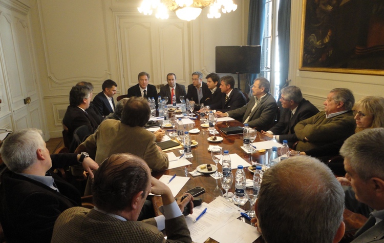 Open uri20150509 60775 fzpoin?1431210312