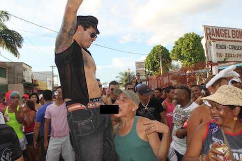 Este "Bola-gato" na parada gay no Acre gerou polêmica