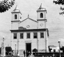 Rosário era o conhecido largo, existente até hoje, onde se ergue a centenária Igreja N.S. do Rosário