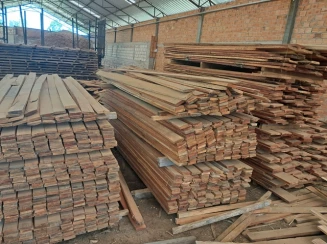1.000 Unidades de Guias de Eucalipto 10x2,5x3m