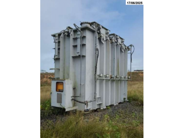 Transformador trifásico - Candeias/BA