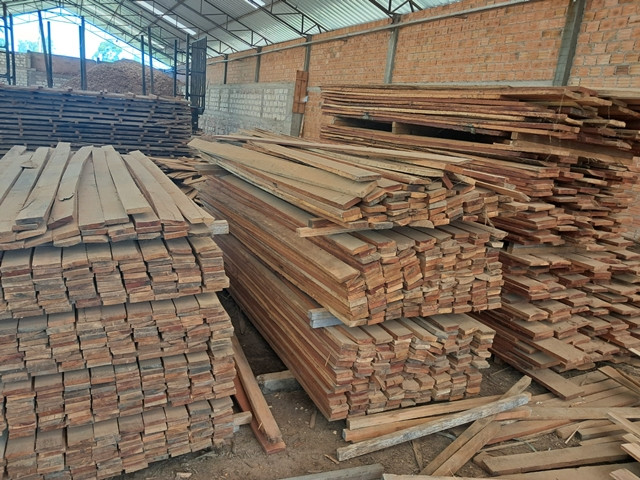 28.539 Peças de guia
