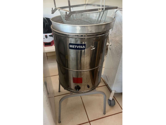 Painéis, aparador, balcão e outros - Guajará-Mirim/RO