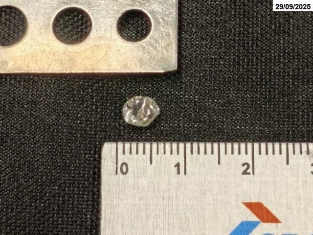 Diamante c/ massa de: 1,000 ct - Ji-Paraná/RO