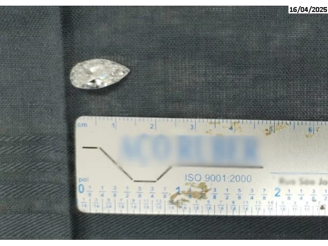 Diamante  c/ massa de 4,06 ct -  Rio de Janeiro/RJ