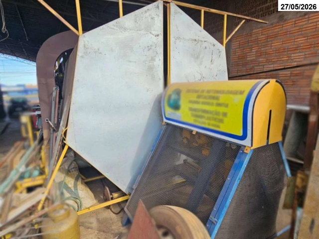 Rotomoldagem Shuttler c/ Rotação Biaxial - Rondonópolis/MT