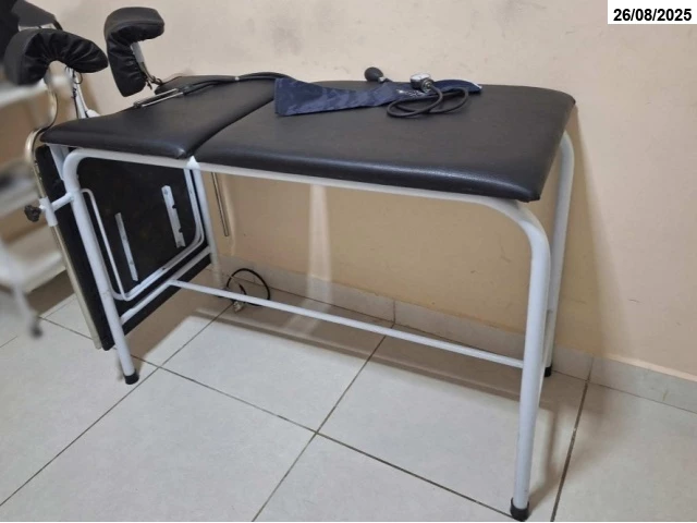 Mesa para exame ginecológico - Itabuna/BA