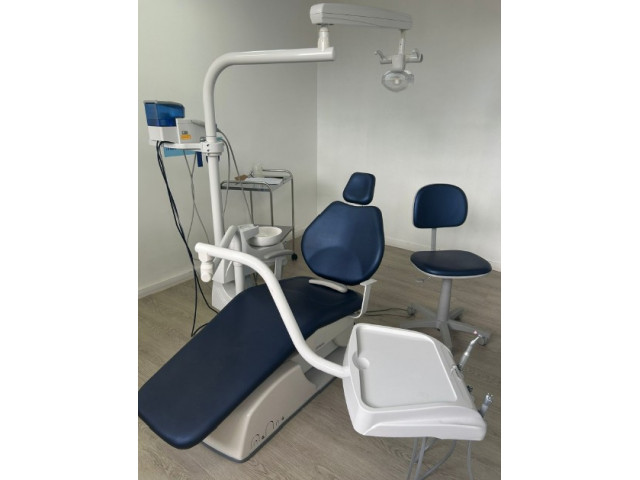 08 Consultórios odontológicos (cadeiras) - Teófilo Otoni/MG