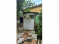 Casa e Barracão - Terreno 280m² - Goianira/GO, localizado em Goianira - GO