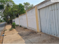 Edificação c/ 354,55m² com edícula e piscina – Cuiabá/MT, localizado em Cuiabá - MT