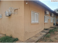 Edificação c/ 354,55m² com edícula e piscina – Cuiabá/MT, localizado em Cuiabá - MT