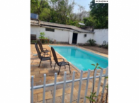 Edificação c/ 354,55m² com edícula e piscina – Cuiabá/MT, localizado em Cuiabá - MT